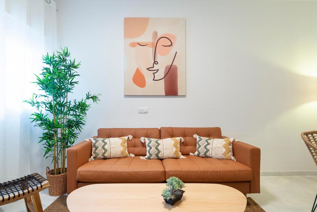 Carrera I & Old Town By Ele Apartments Малага Екстериор снимка